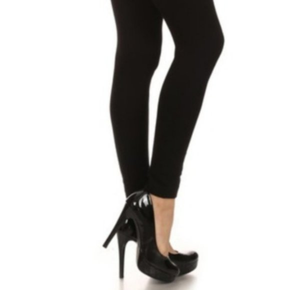 JUST IN! Super Hi Rise Tummy Control Black Legging - Picture 6 of 7
